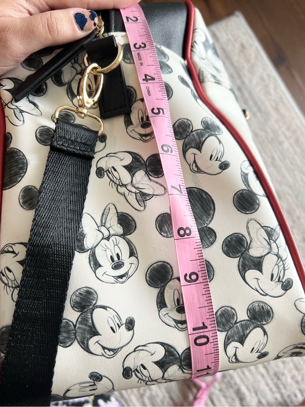 Disney Mickey & Minnie Mouse Black White Sketch Print Duffle Weekend Travel Bag - Picture 10 of 10